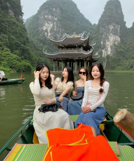 Du Lịch Tưởng Gia